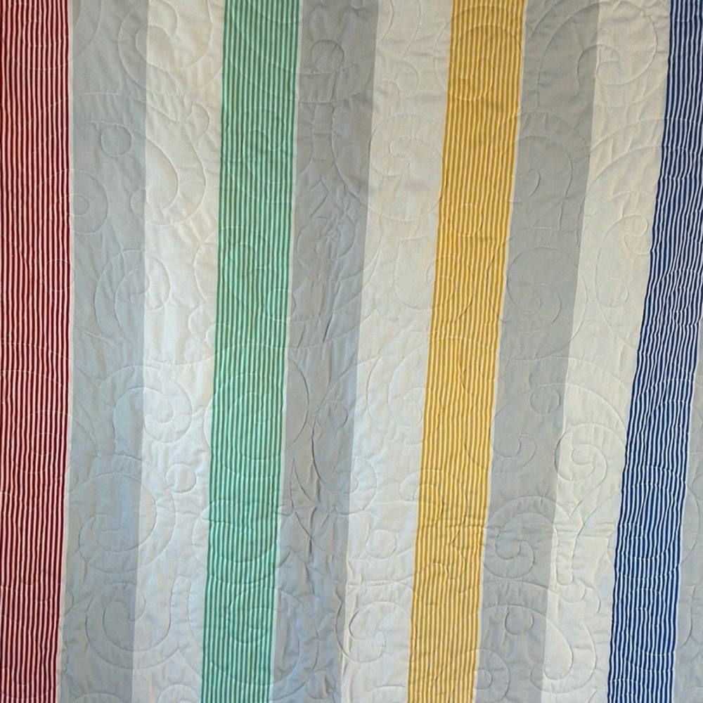 Handmade Multicolor Checkerboard Quilt - Red Border - Picture 4 of 4